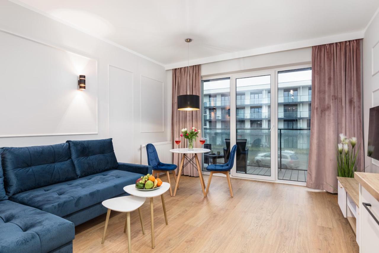 Wellness Resort Apartments Dziwnow Riverfront By Noclegi Renters Ngoại thất bức ảnh