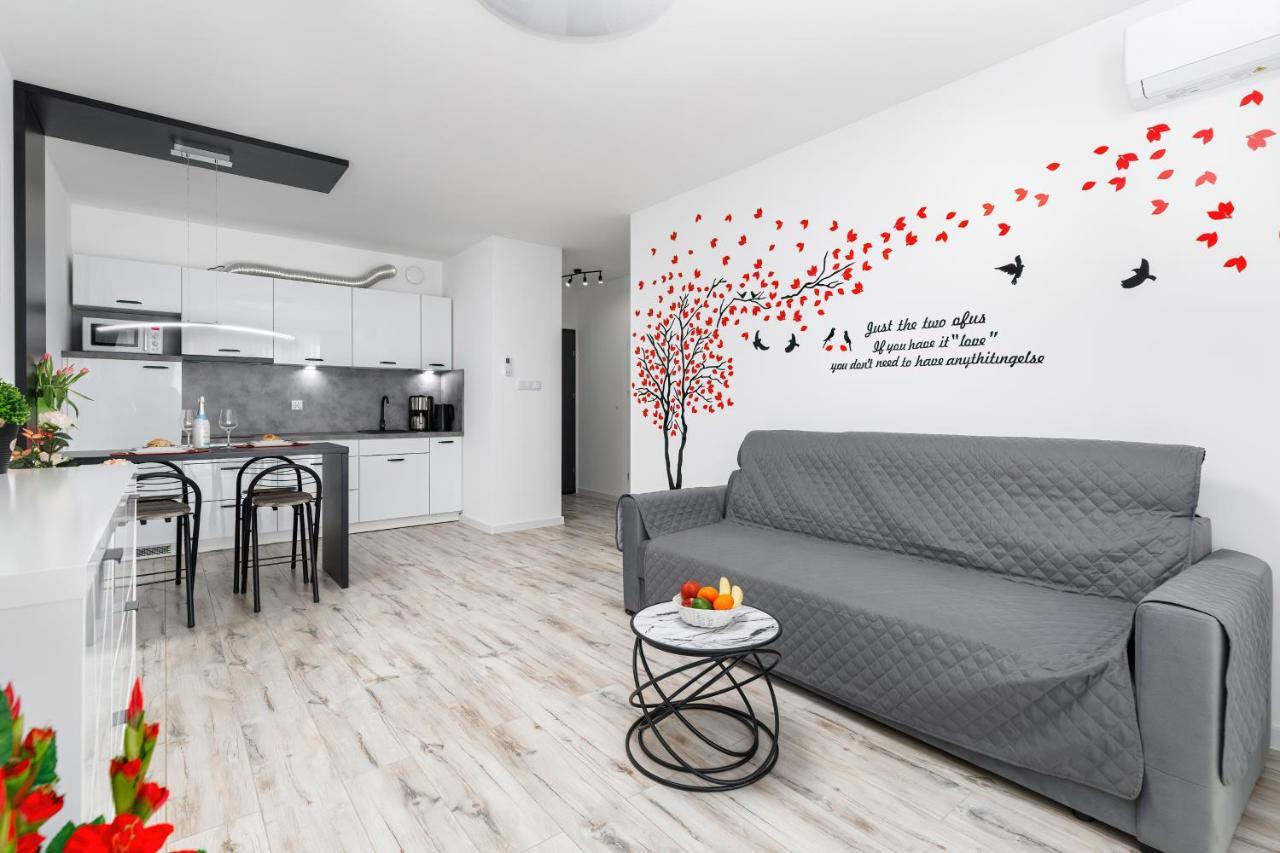Wellness Resort Apartments Dziwnow Riverfront By Noclegi Renters Ngoại thất bức ảnh
