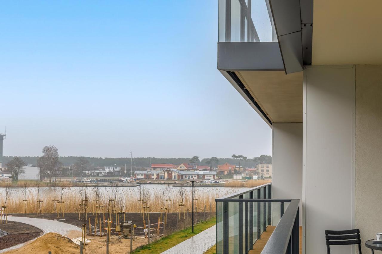 Wellness Resort Apartments Dziwnow Riverfront By Noclegi Renters Ngoại thất bức ảnh