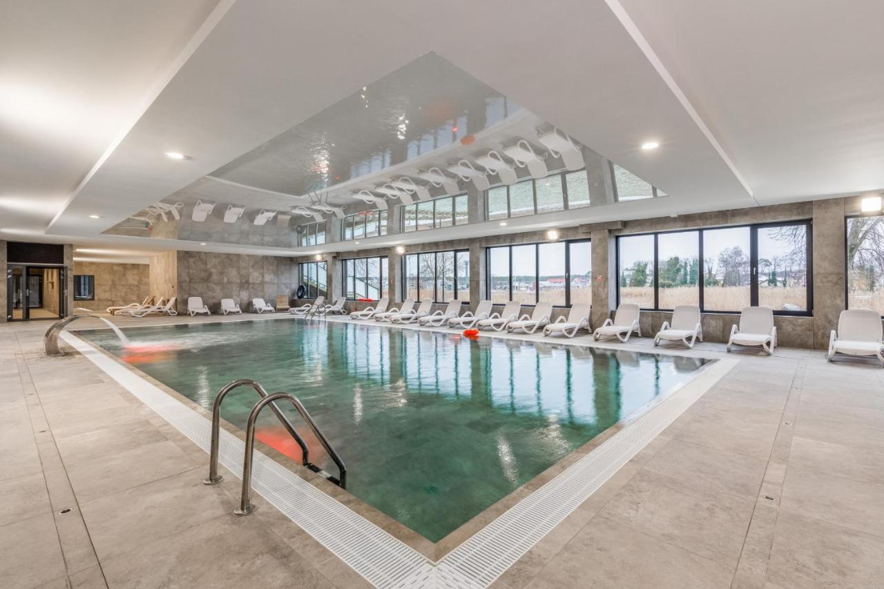 Wellness Resort Apartments Dziwnow Riverfront By Noclegi Renters Ngoại thất bức ảnh