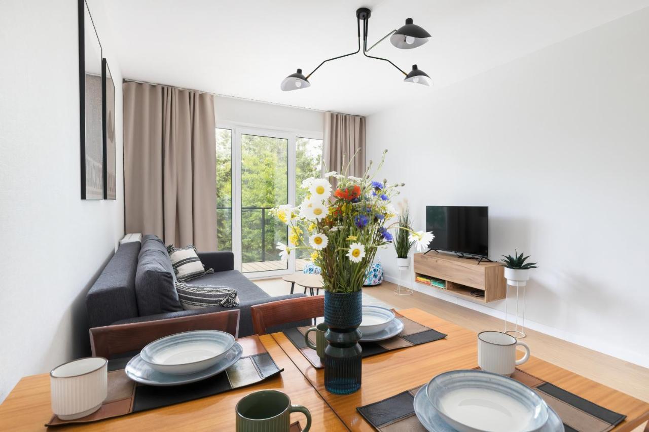 Wellness Resort Apartments Dziwnow Riverfront By Noclegi Renters Ngoại thất bức ảnh